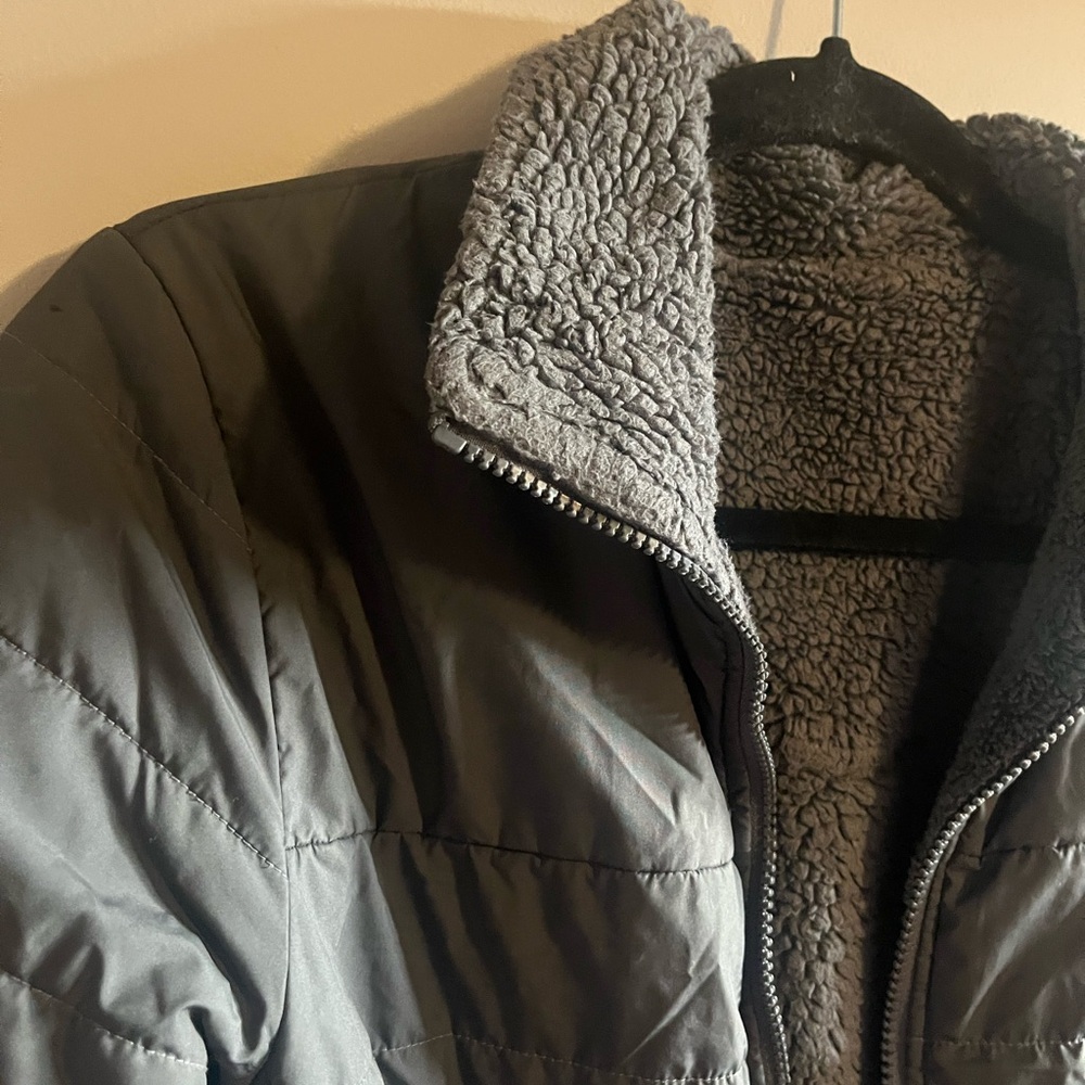 The North Face Gray Mossbud Insulated Reversible Jacket Size Small - Picture 3 of 10